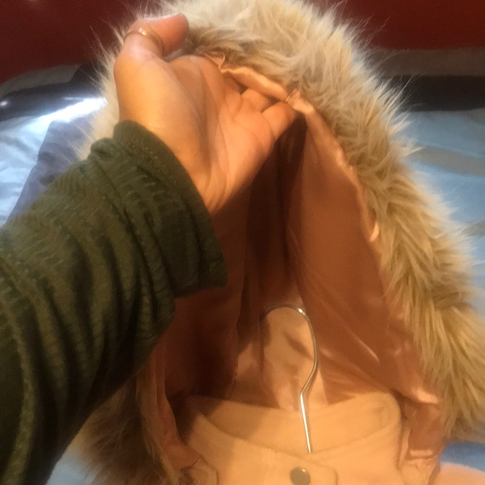 Coat - Picture 4 of 8